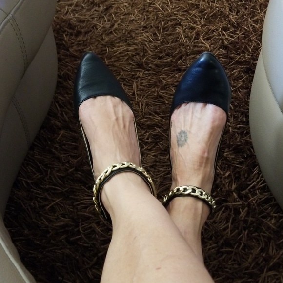 BCBGeneration Shoes - ❤BCBGeneration FLATS ❤